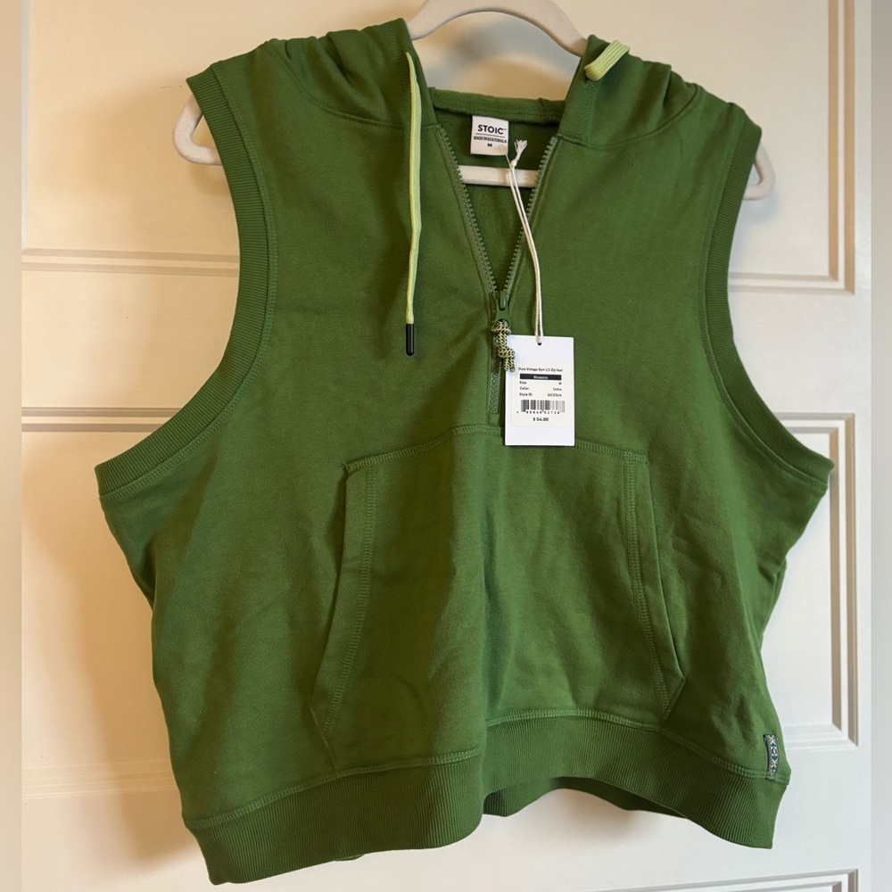 Stoic “Vintage” Gym 1/2 Zip Vest NWT